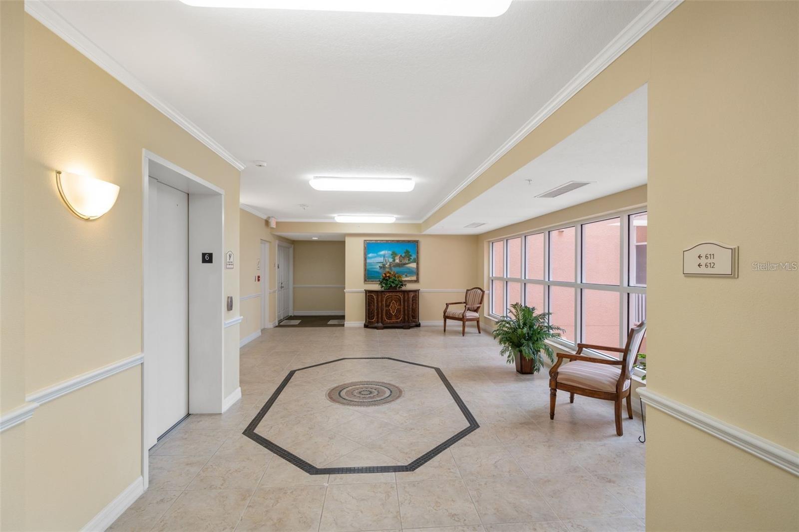 SEAVIEW PLACE/GULF LNDGS - Residential