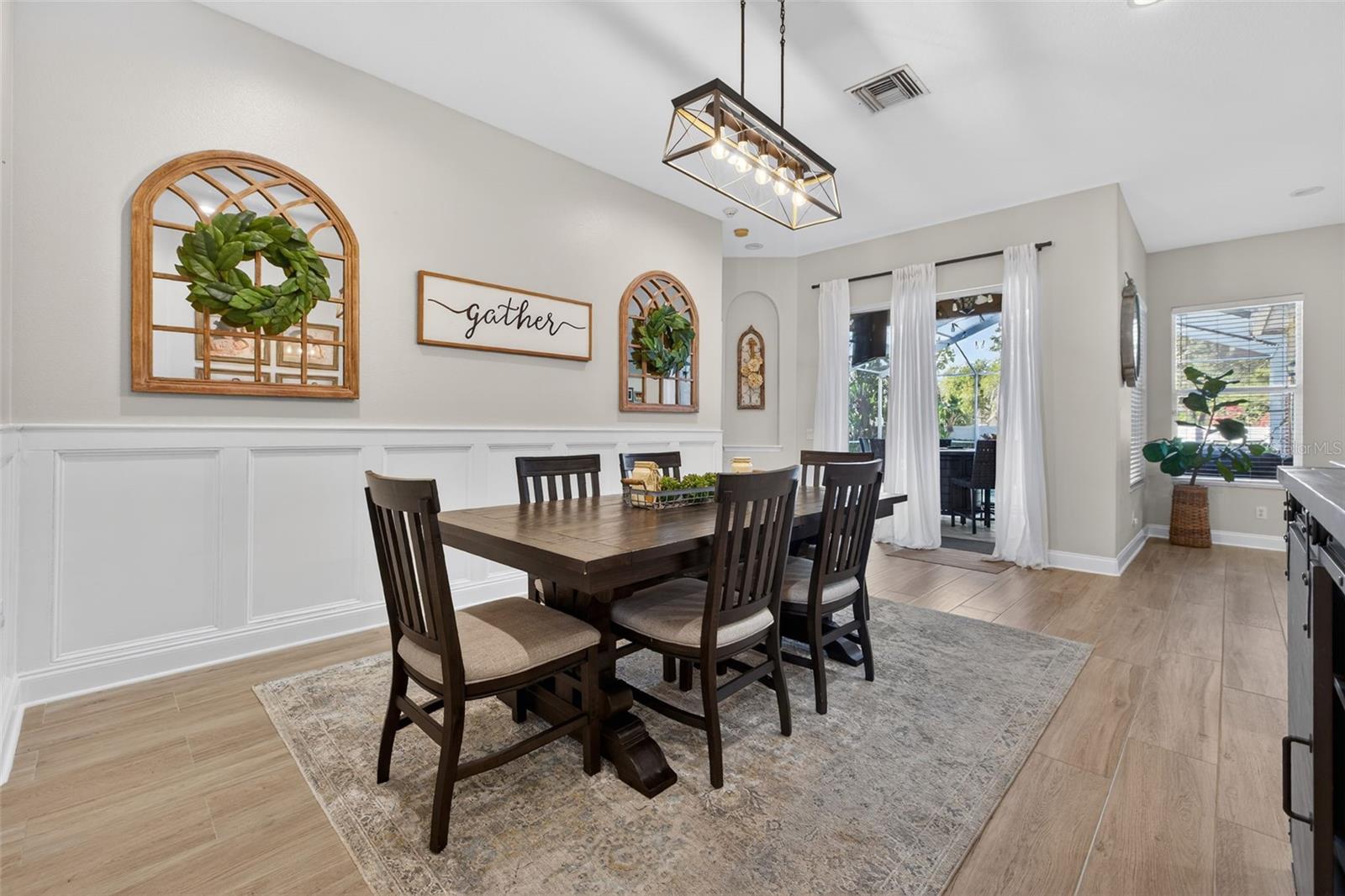 3533 MOSSY OAK CIRCLE