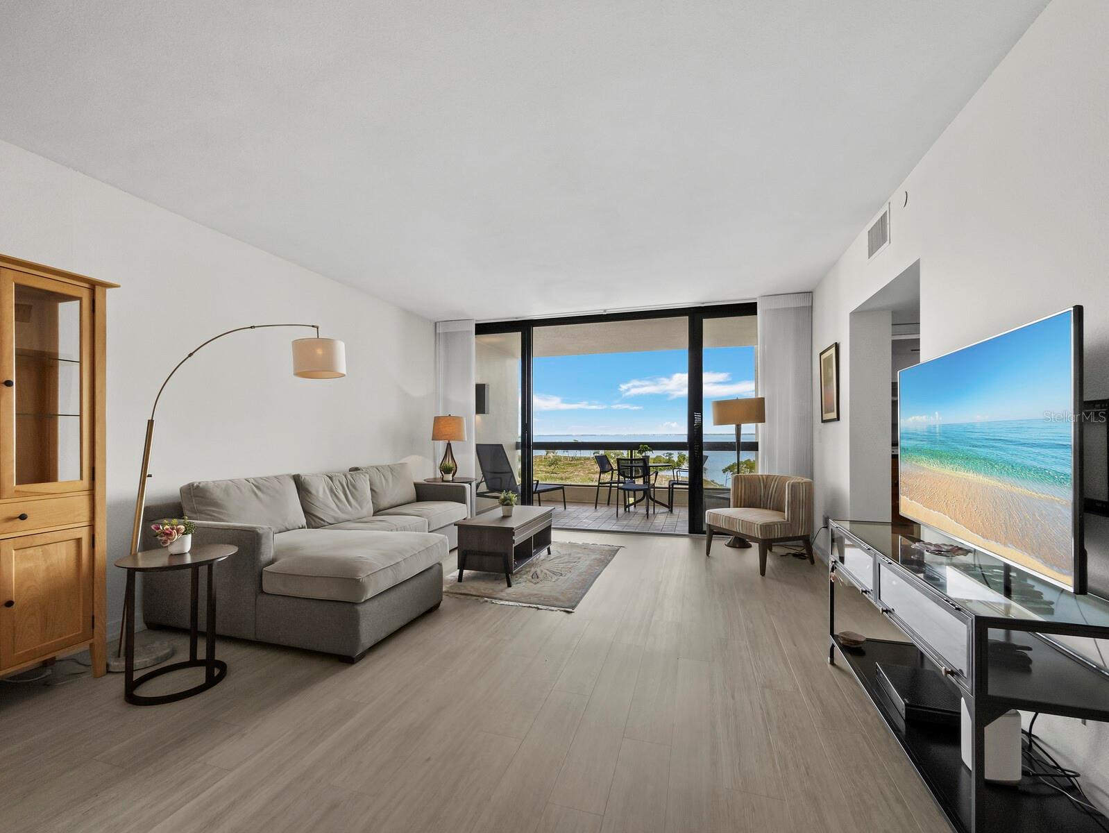 FAIRWAY BAY 1 - Residential