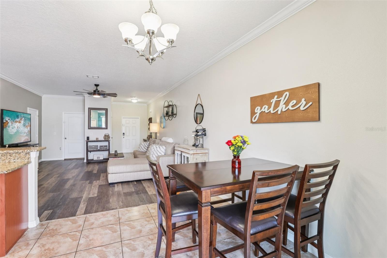 VERANDAH TWNHMS - Residential