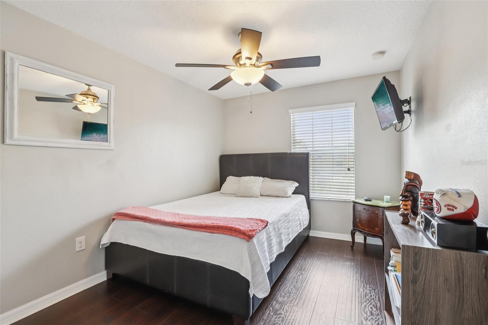 VERANDAH TWNHMS - Residential