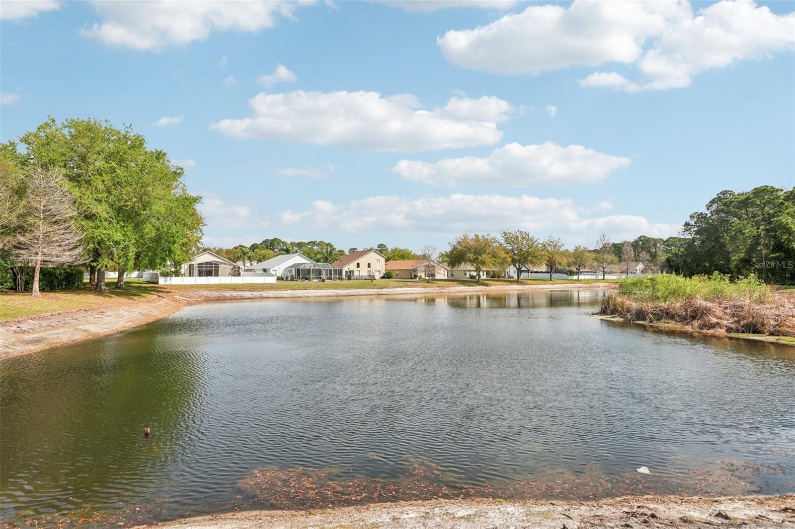 VERANDAH TWNHMS - Residential