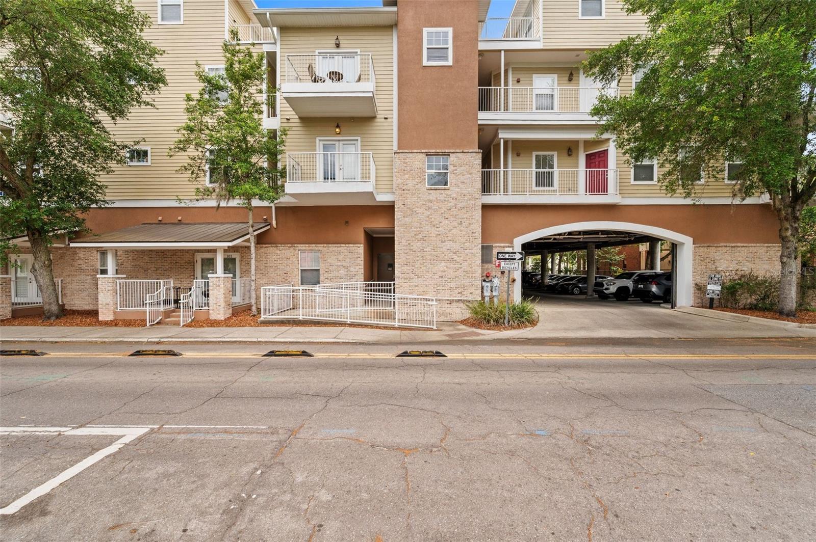 LIONSGATE CONDO - Residential