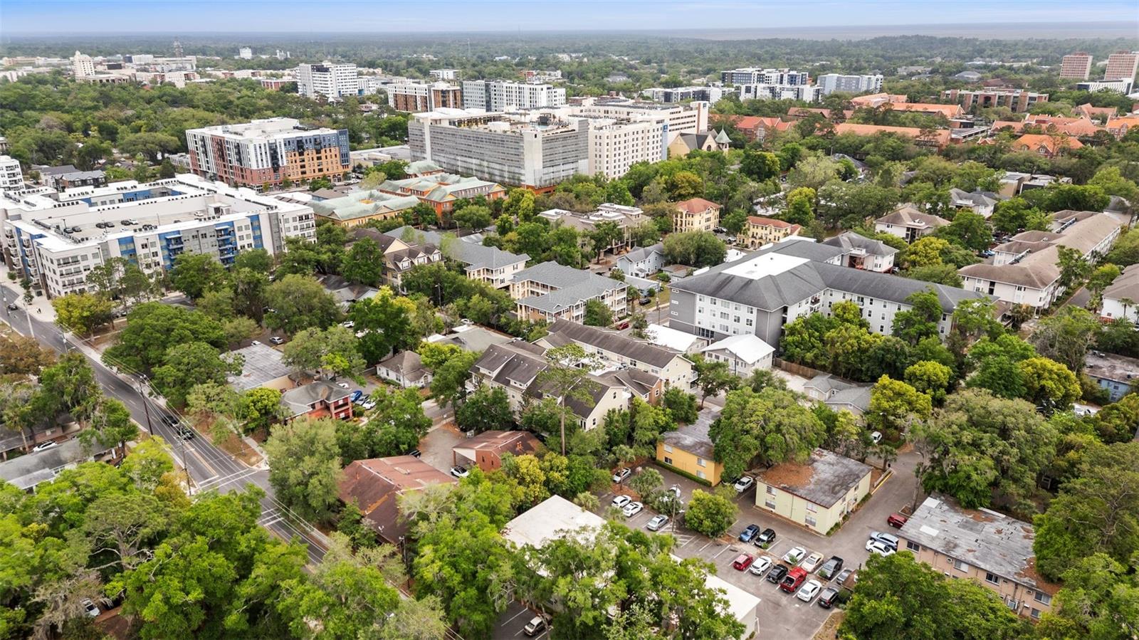 LIONSGATE CONDO - Residential