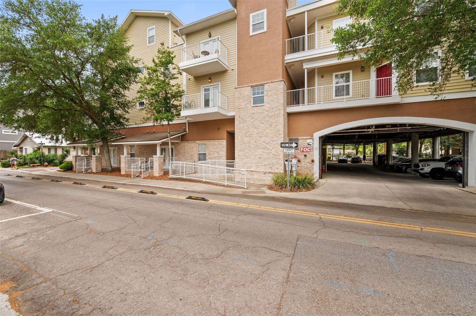 LIONSGATE CONDO - Residential