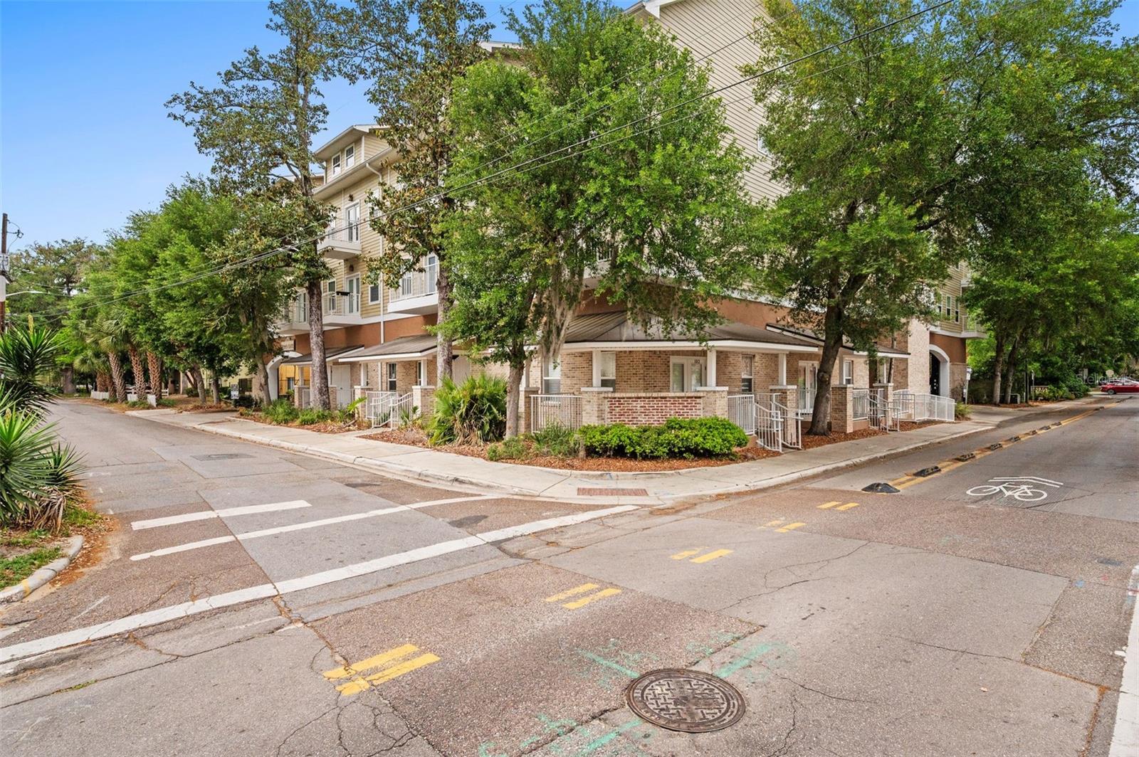 LIONSGATE CONDO - Residential