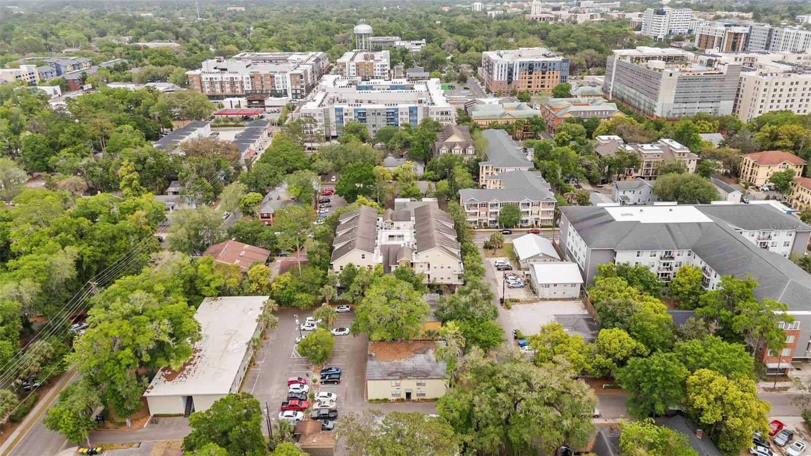 LIONSGATE CONDO - Residential