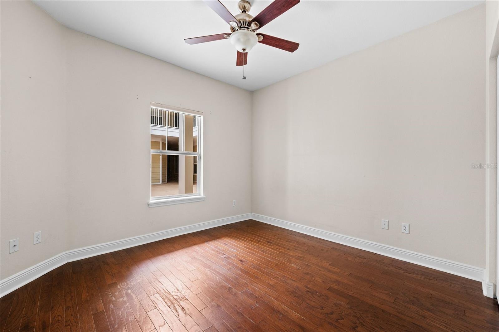 LIONSGATE CONDO - Residential