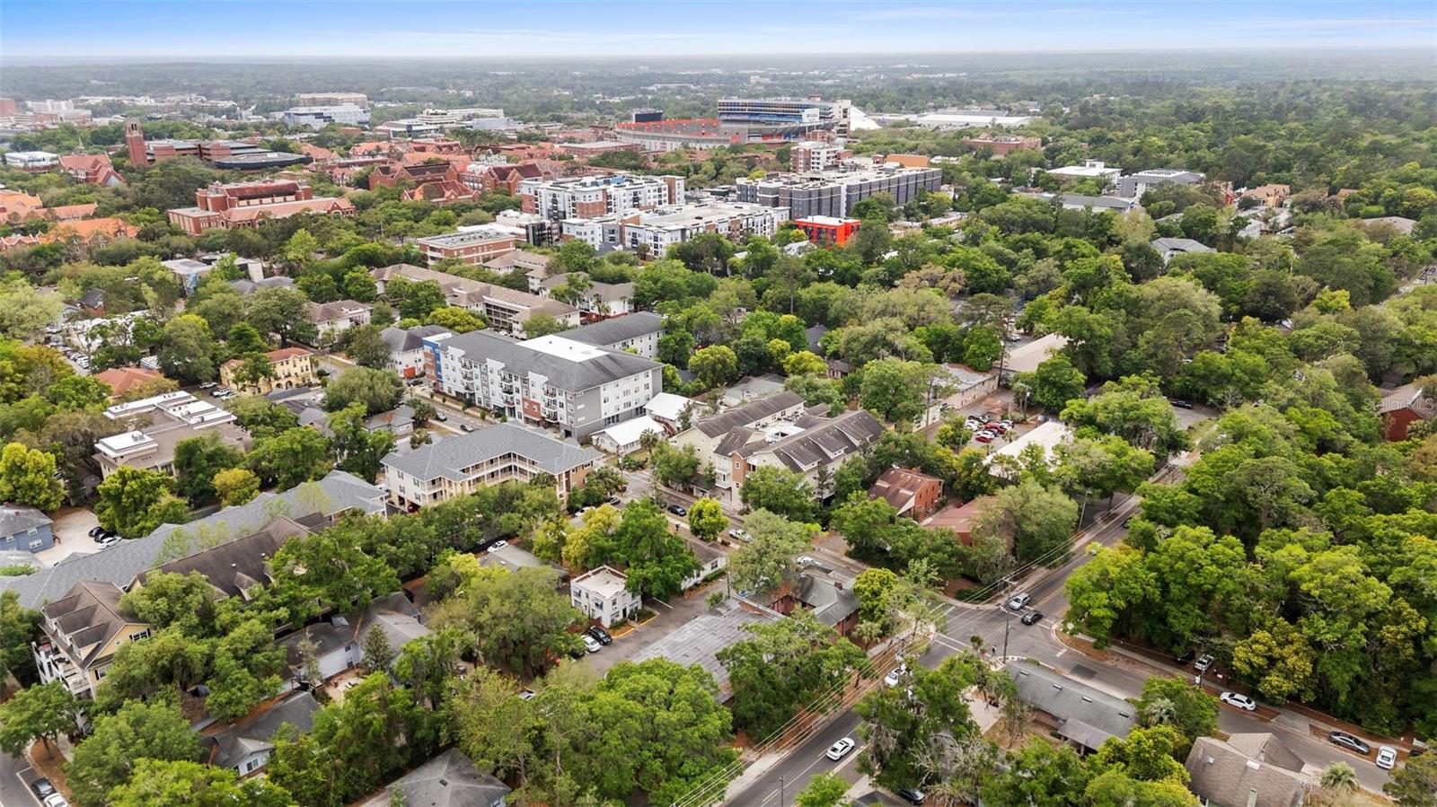 LIONSGATE CONDO - Residential