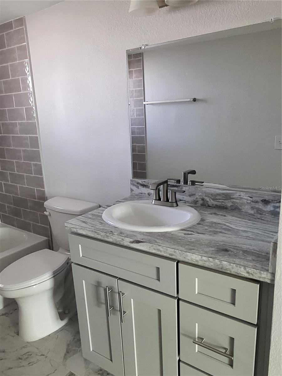 HARBOR VILLAS CONDO PH 02 - Residential