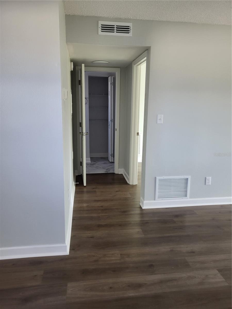 HARBOR VILLAS CONDO PH 02 - Residential