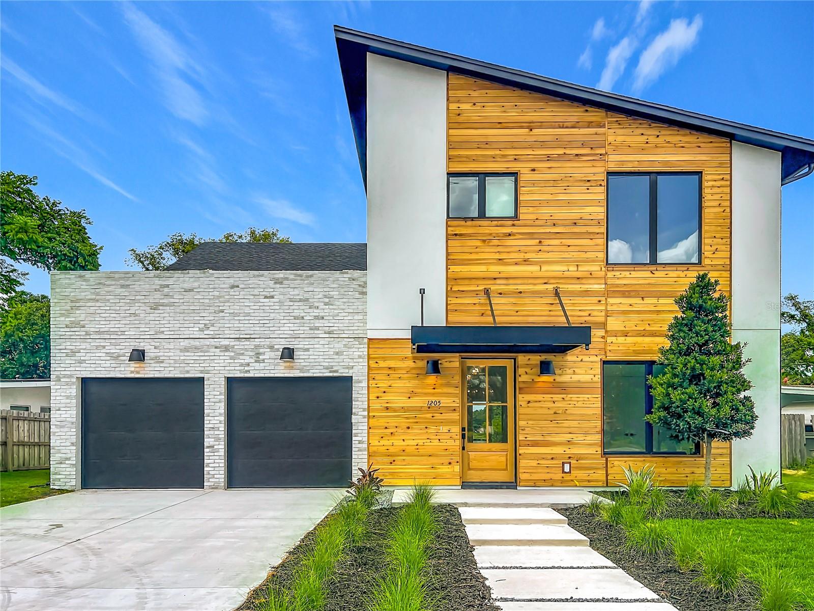 1205 FALCON DRIVE