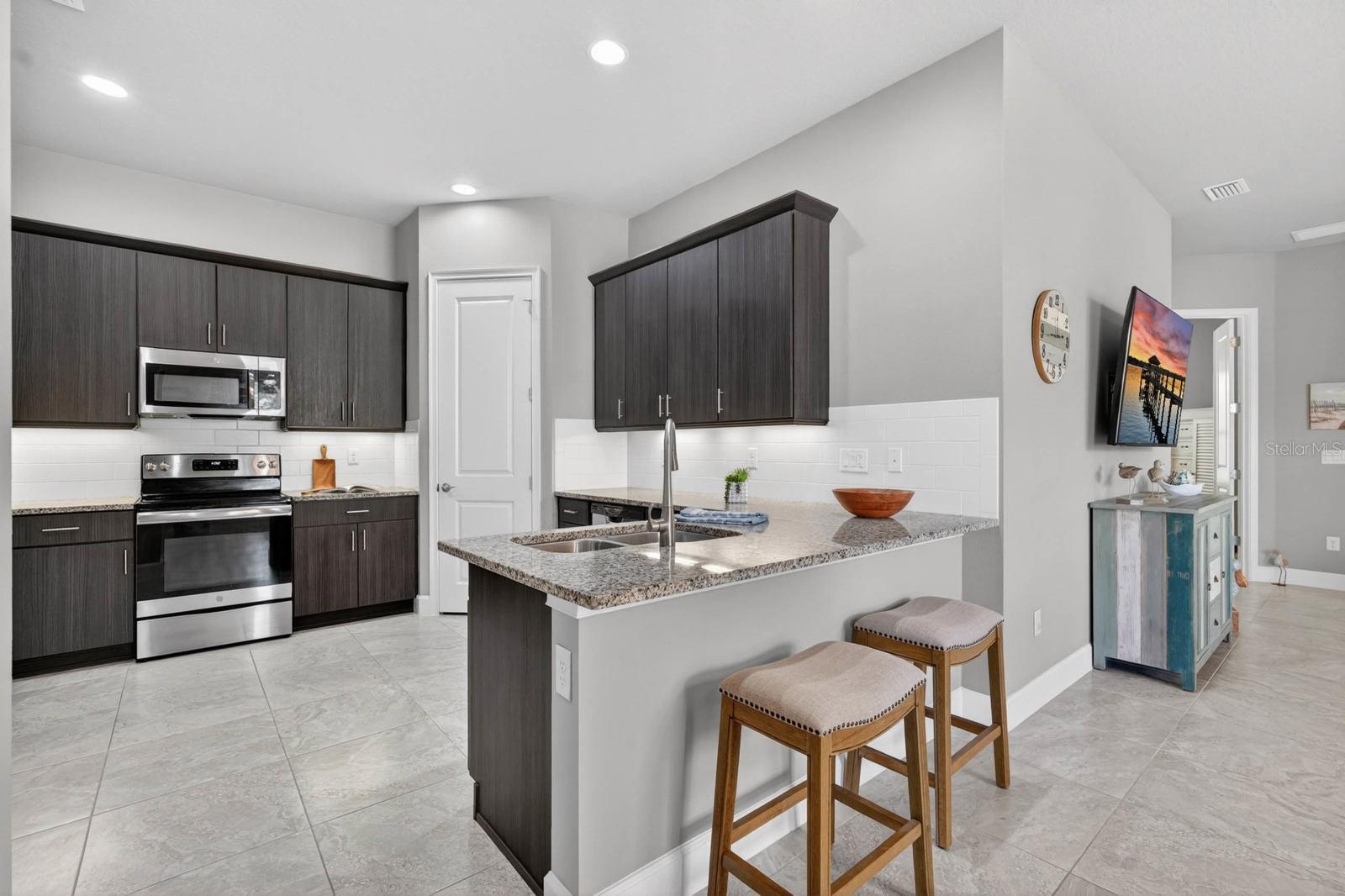 PLANTATION BAY SEC 2A-F UN 7 - Residential