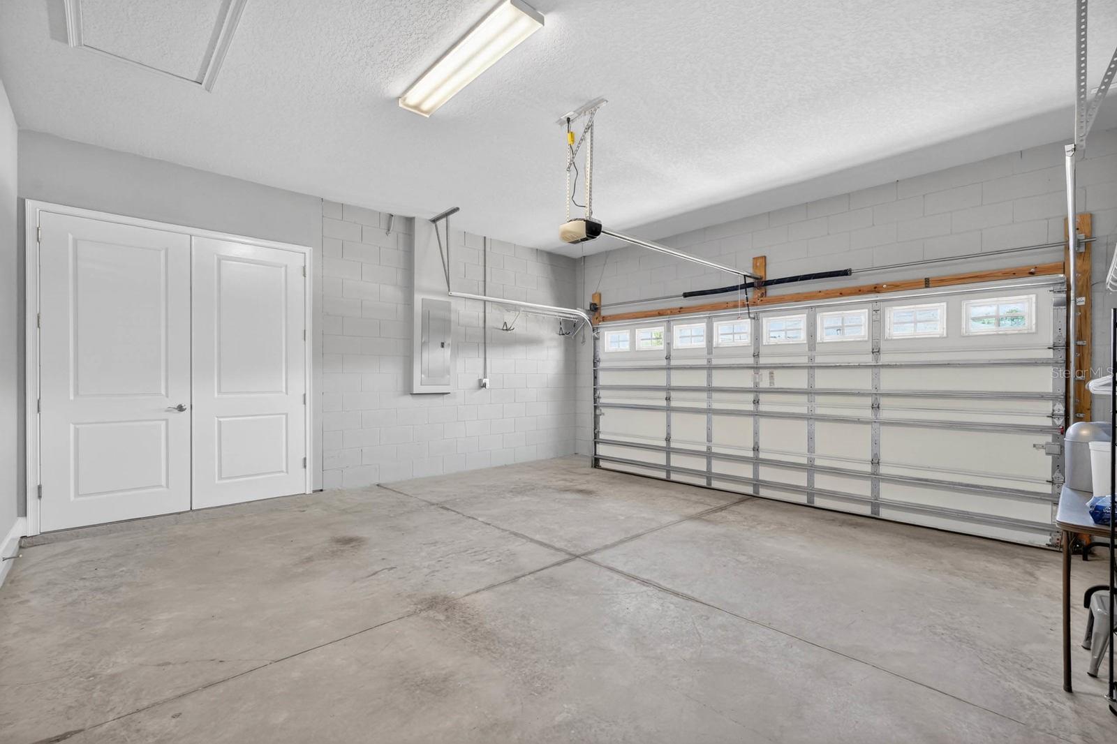 PLANTATION BAY SEC 2A-F UN 7 - Residential