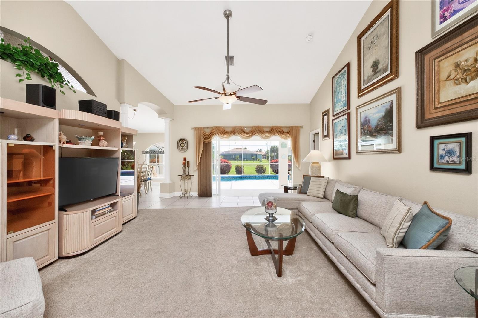 438 BOUNDARY BOULEVARD