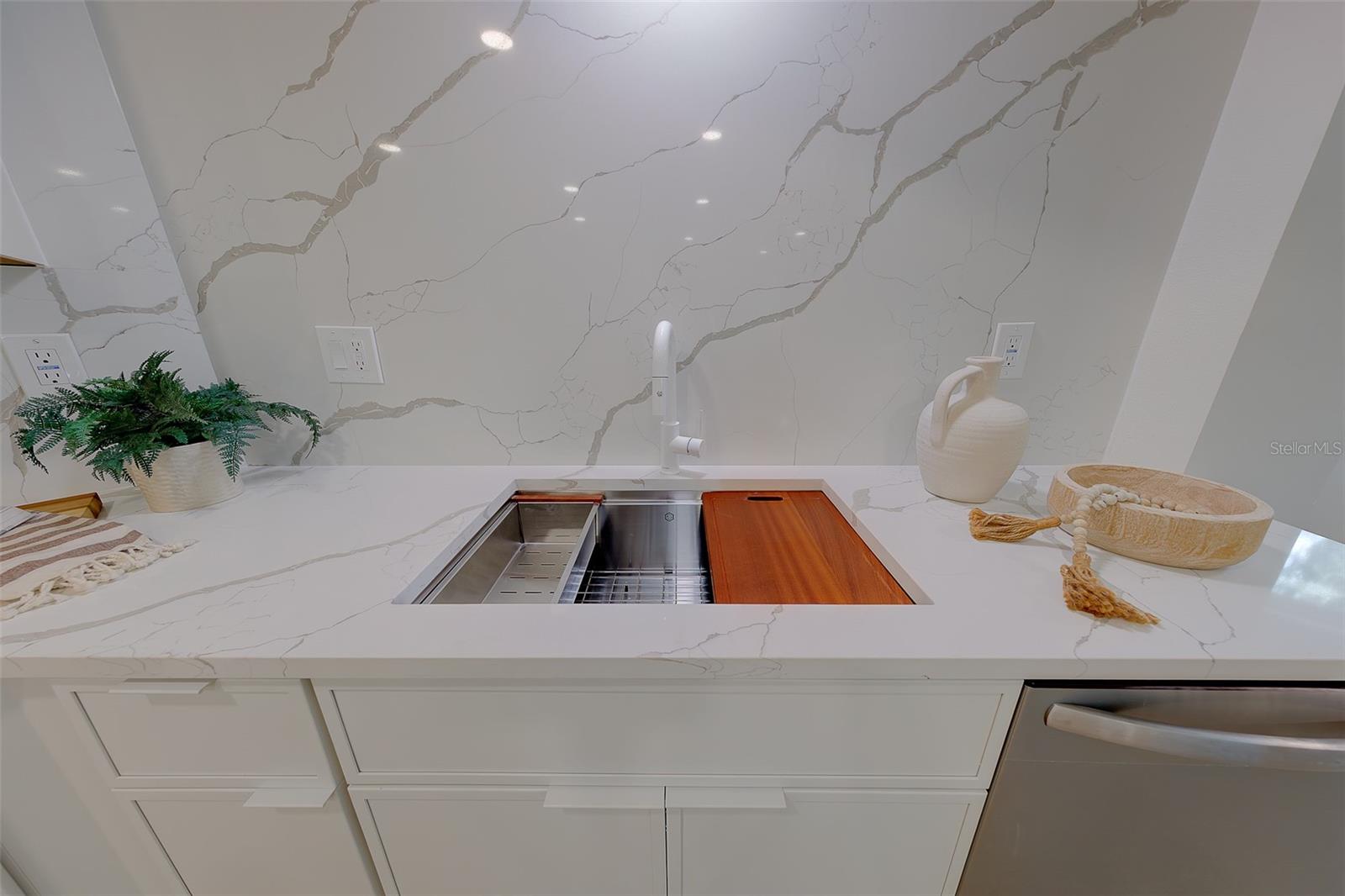 PINEBROOK ESTATES - Residential