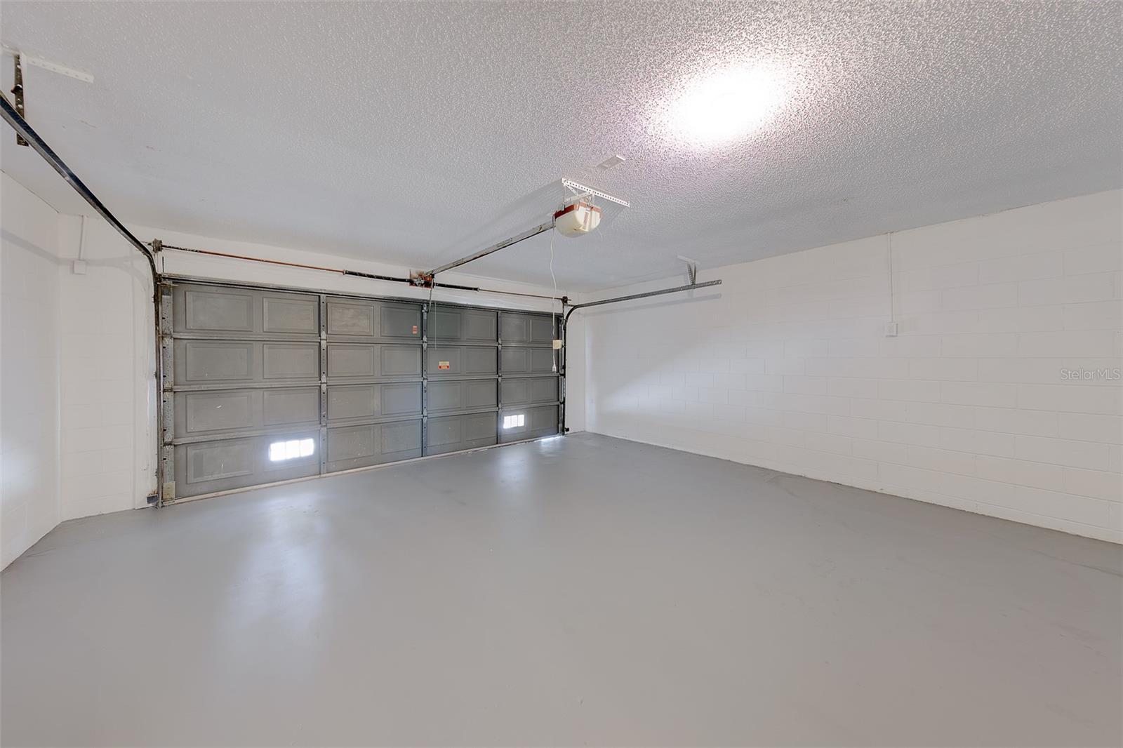 PINEBROOK ESTATES - Residential