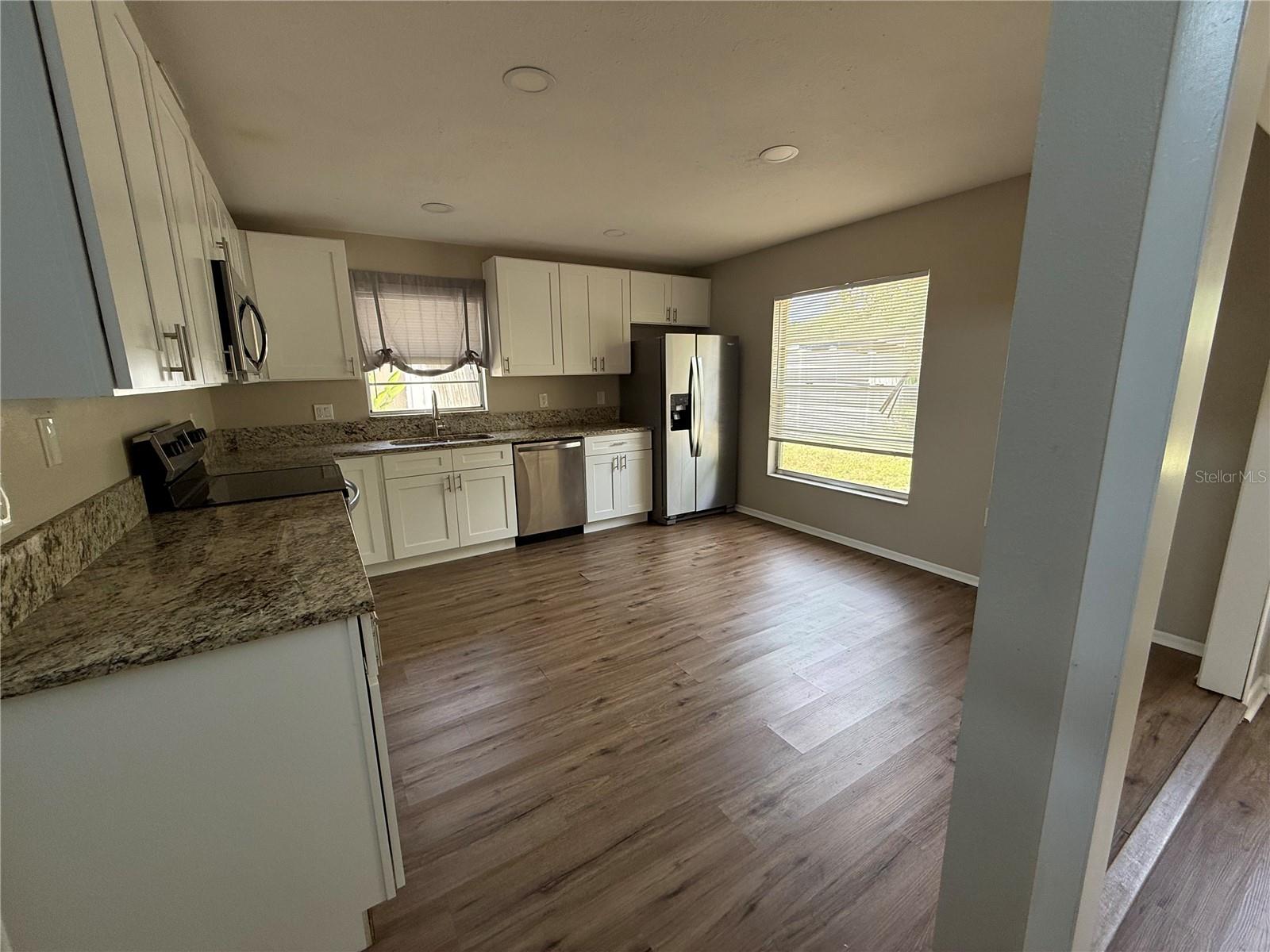 LAKEVIEW VILLAGE SEC C UNI - Residential