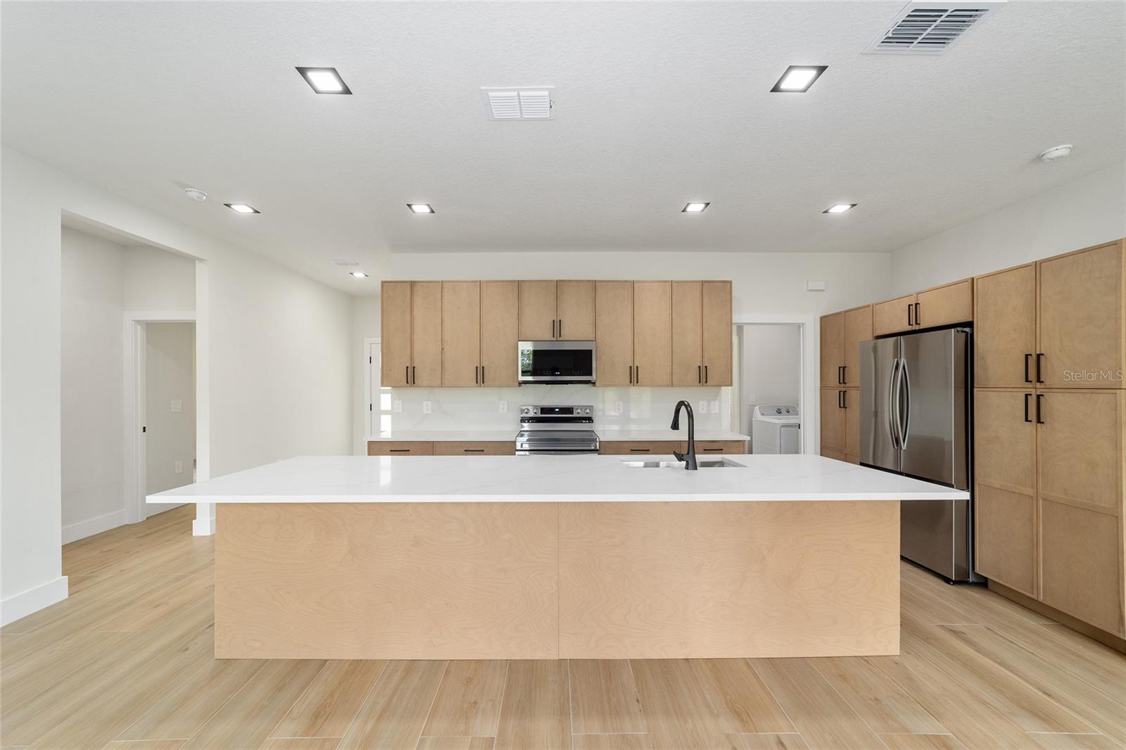 RAINBOW PK UN #3 - Residential