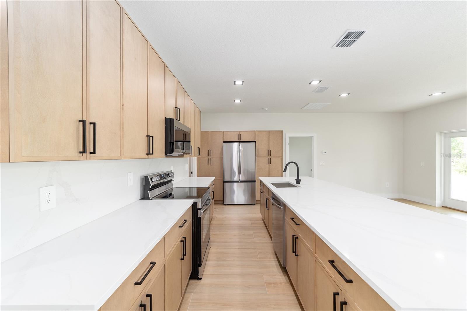 RAINBOW PK UN #3 - Residential