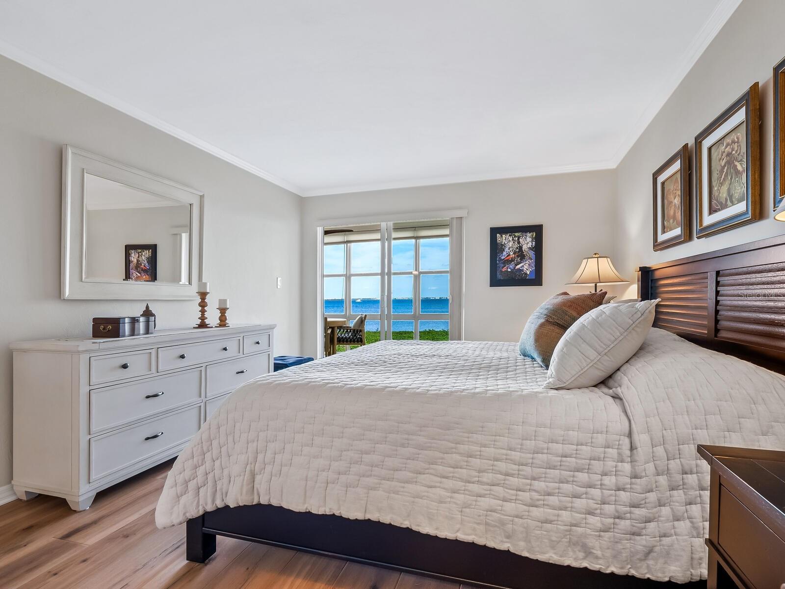 WINDWARD BAY - Residential