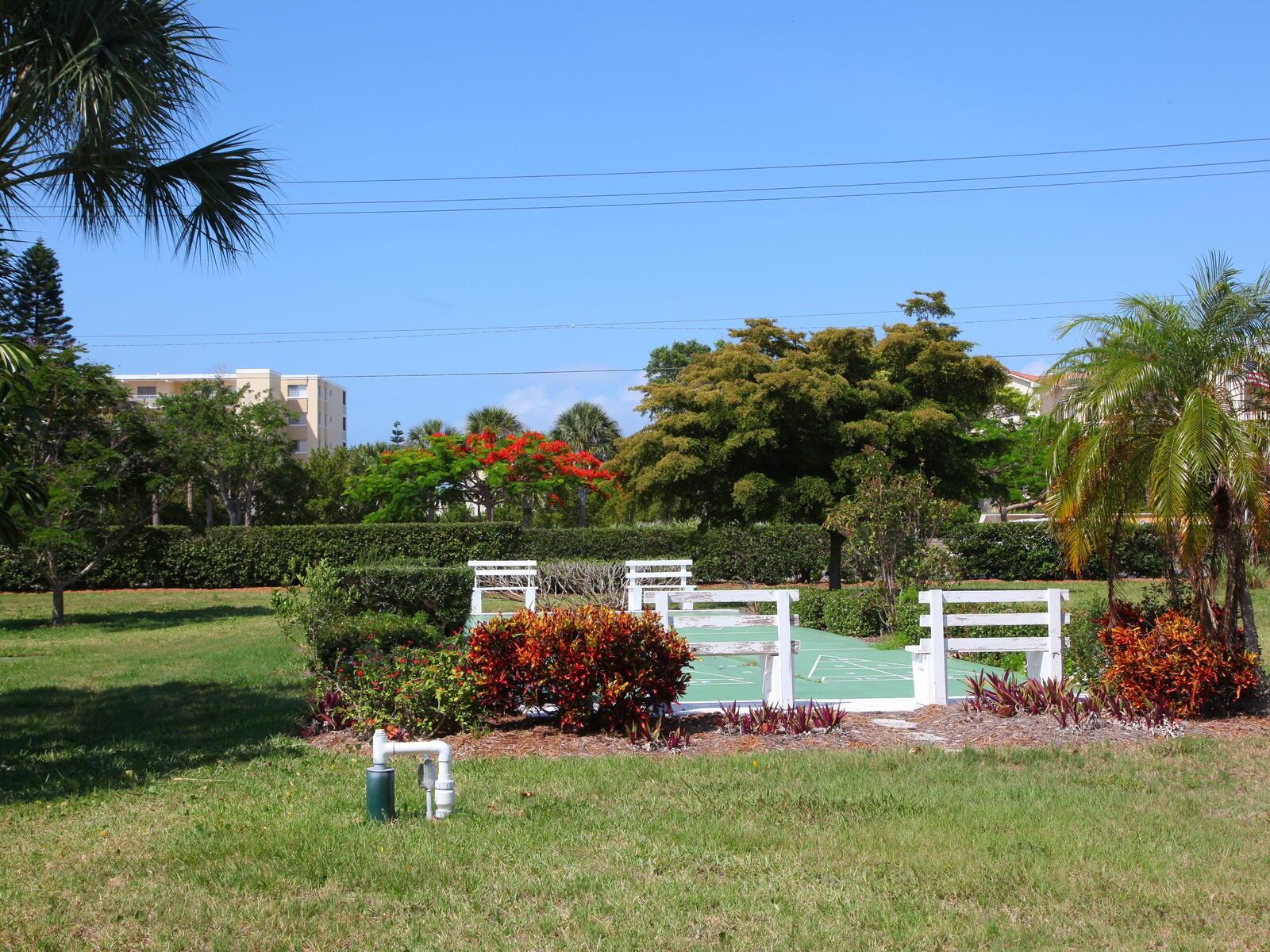 WINDWARD BAY - Residential