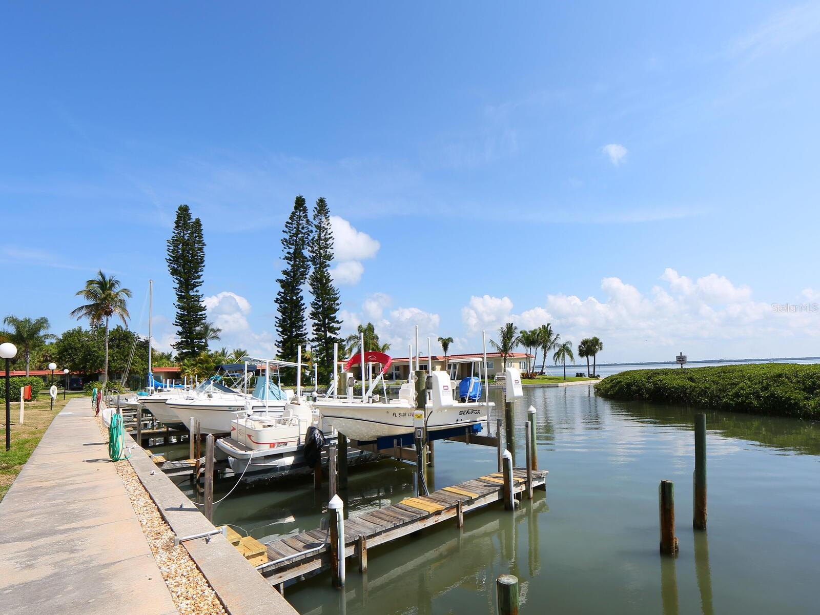 WINDWARD BAY - Residential