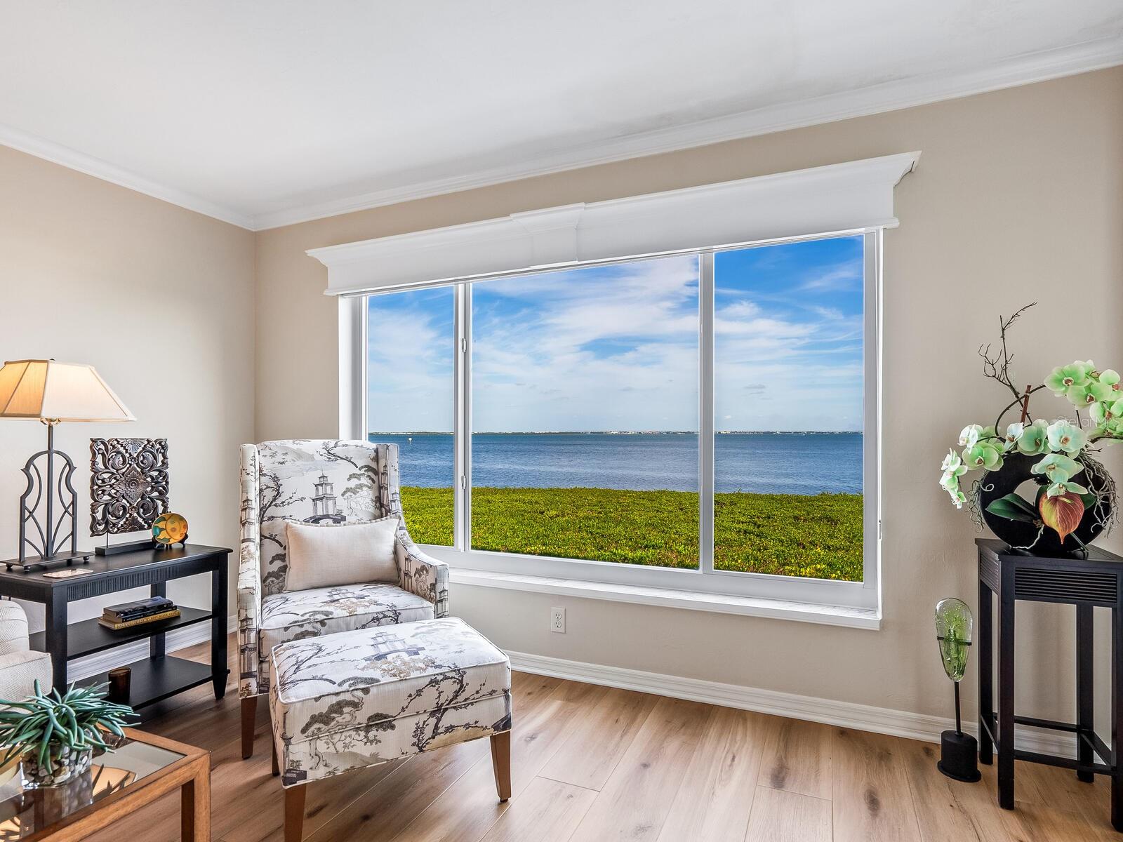 WINDWARD BAY - Residential