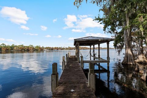 520 LAKE MILLS ROAD CHULUOTA FL 32766