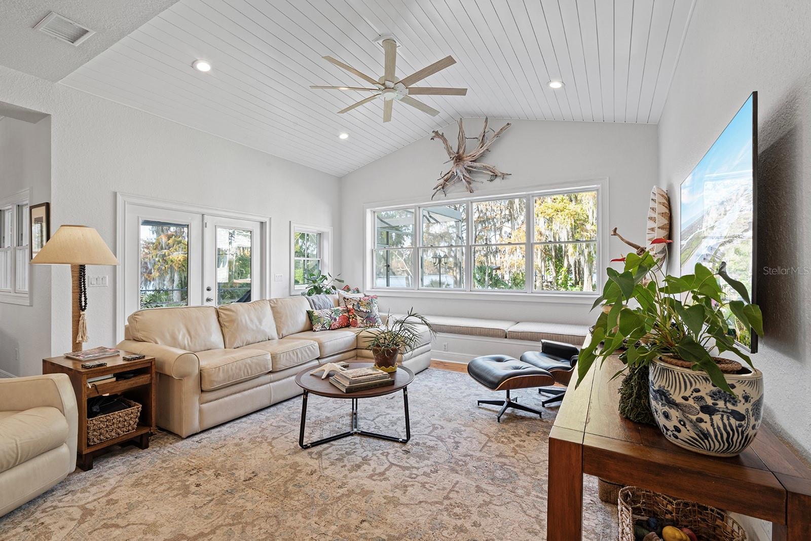 MILLS LANDING - Residential