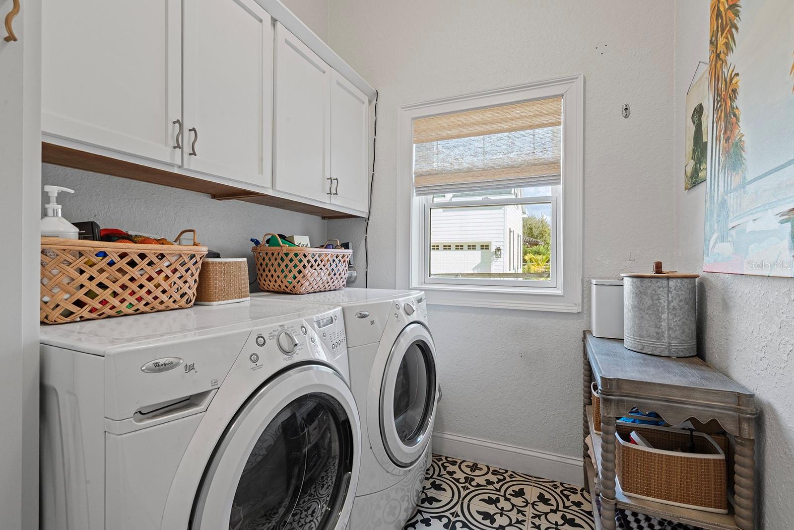 MILLS LANDING - Residential