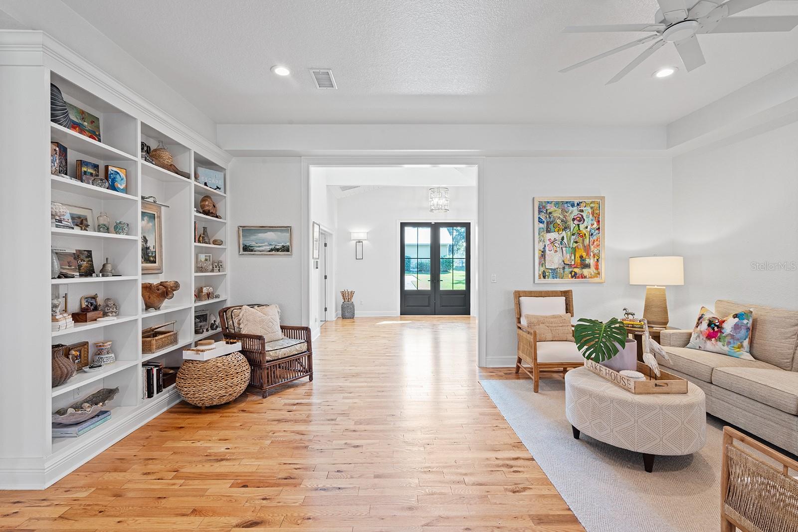 MILLS LANDING - Residential