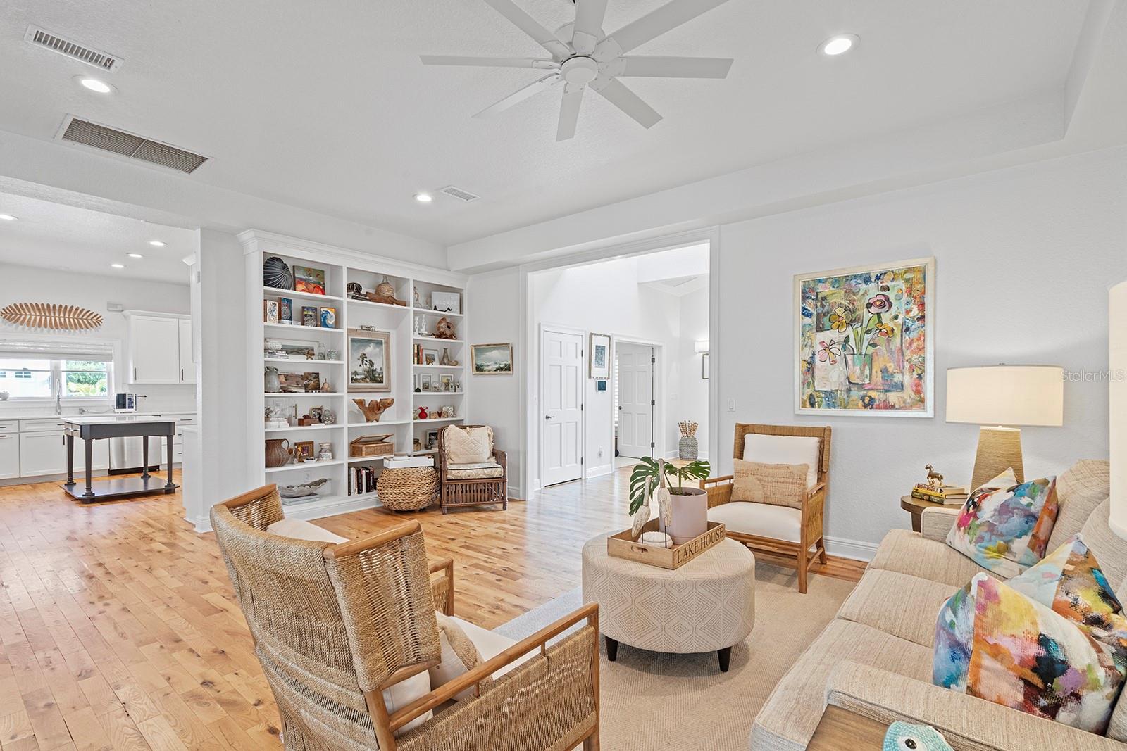 MILLS LANDING - Residential