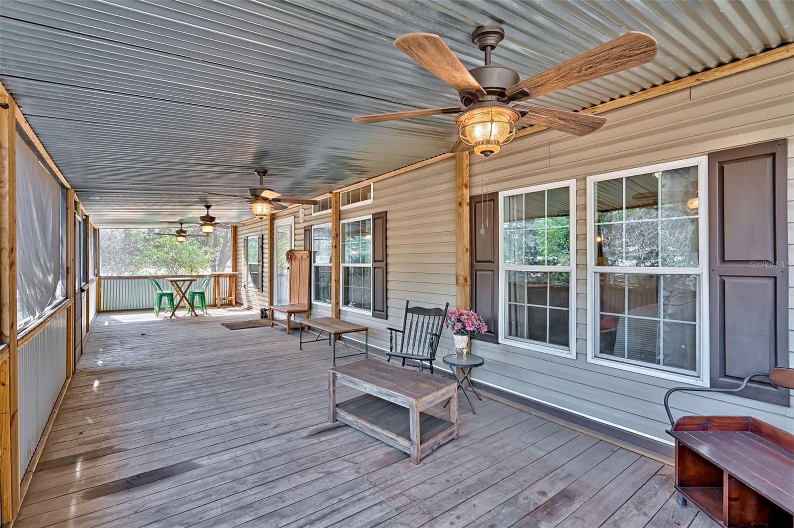 ROOTERVILLE - Residential