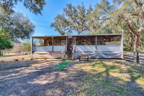 Photo of 1208 N County Road 315, Melrose, FL 32666 (MLS # GC537475)