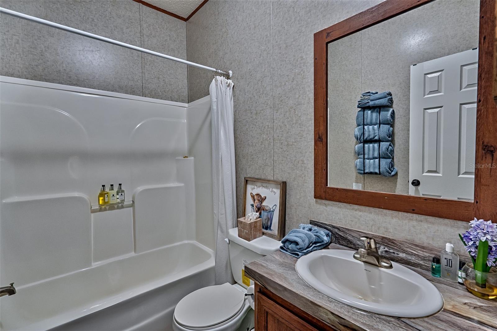 ROOTERVILLE - Residential