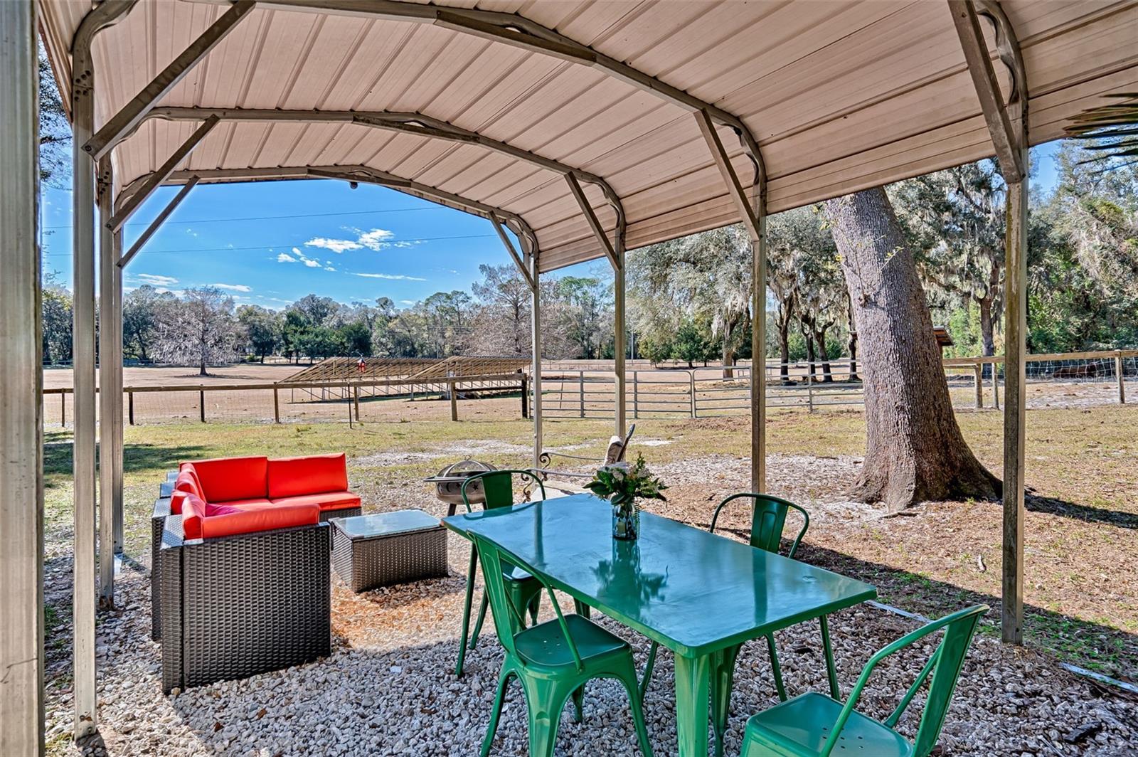 ROOTERVILLE - Residential