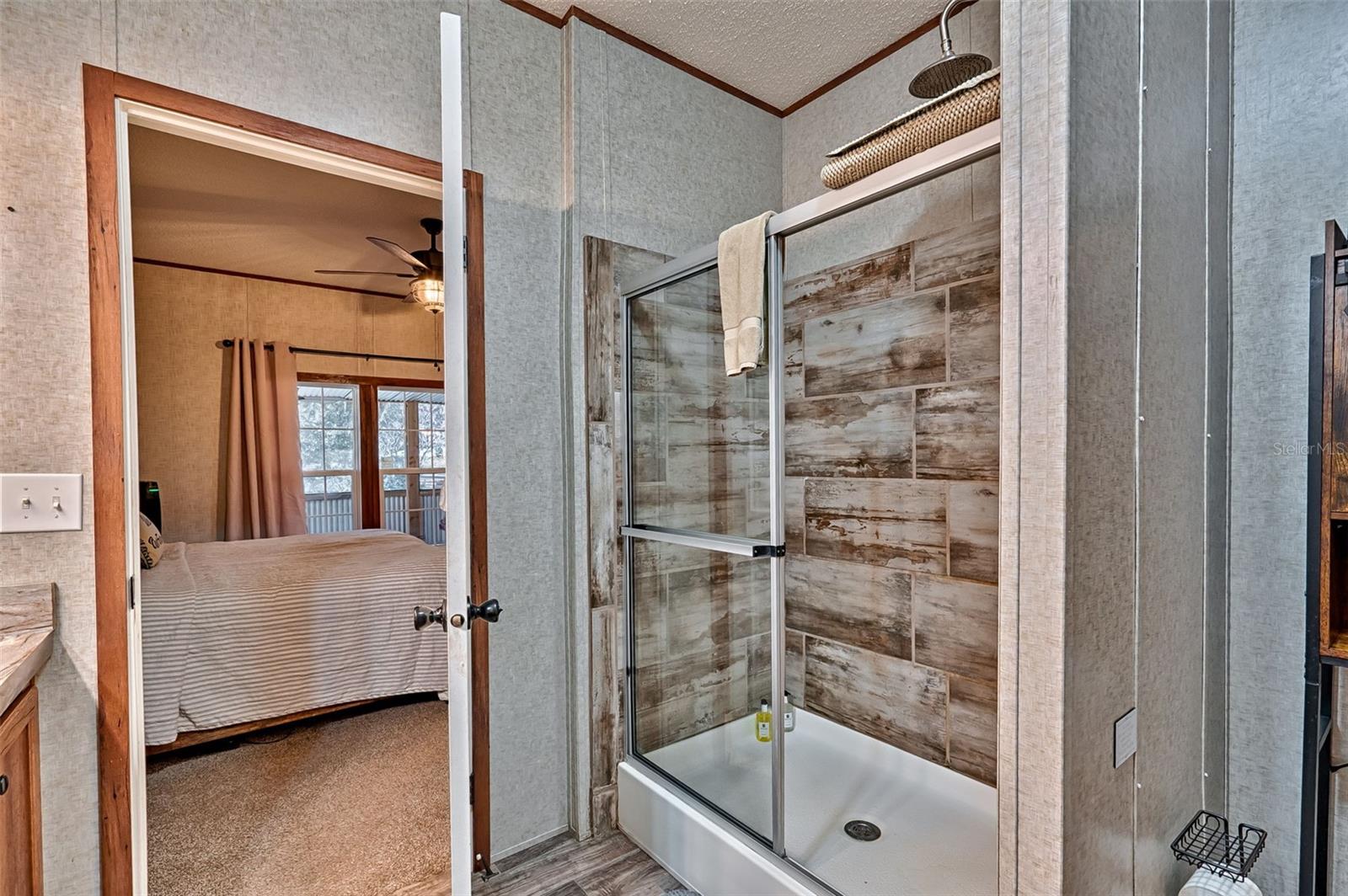 ROOTERVILLE - Residential