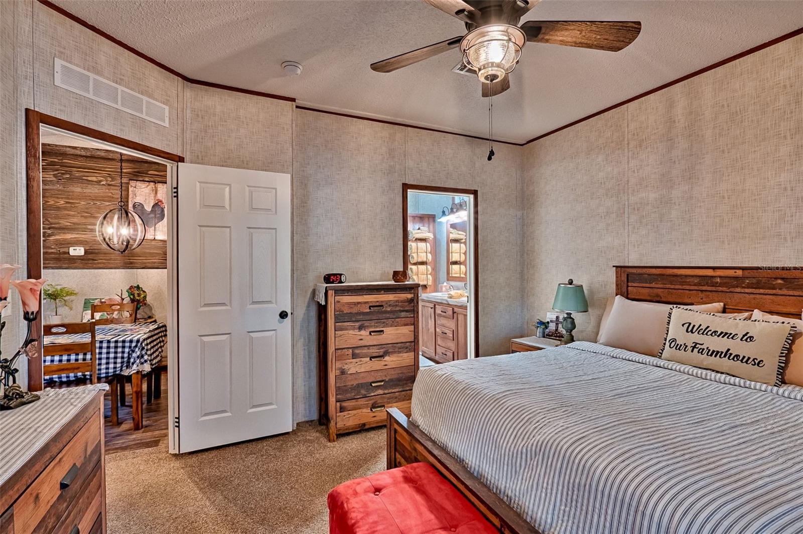 ROOTERVILLE - Residential