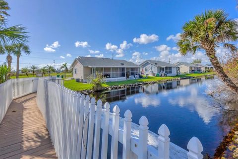 A home in PORT CHARLOTTE