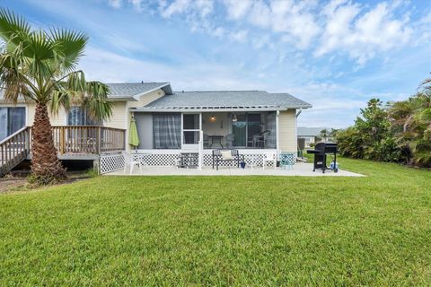 A home in PORT CHARLOTTE