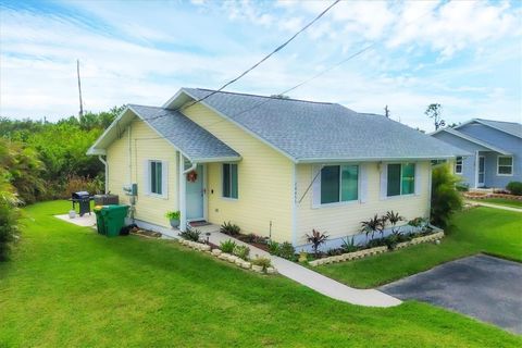 A home in PORT CHARLOTTE