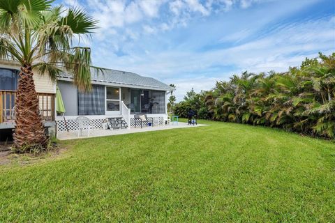 A home in PORT CHARLOTTE