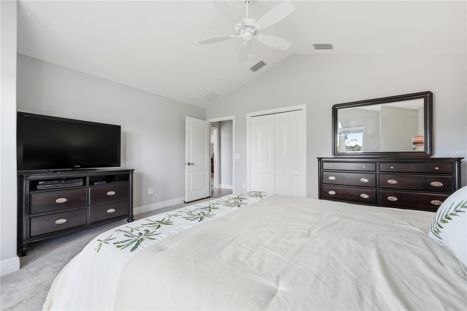 VILLAGES OF FRUITLAND PARK UNIT NO 33 - Residential