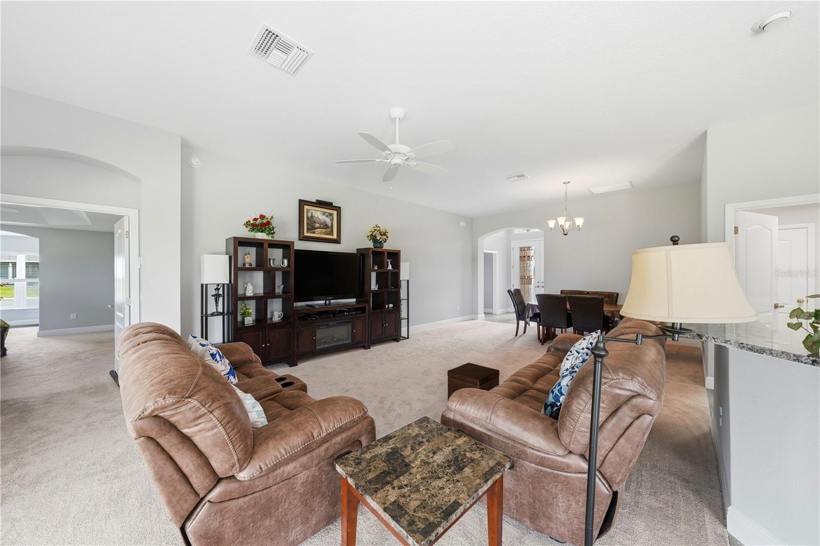 VILLAGES OF FRUITLAND PARK UNIT NO 33 - Residential