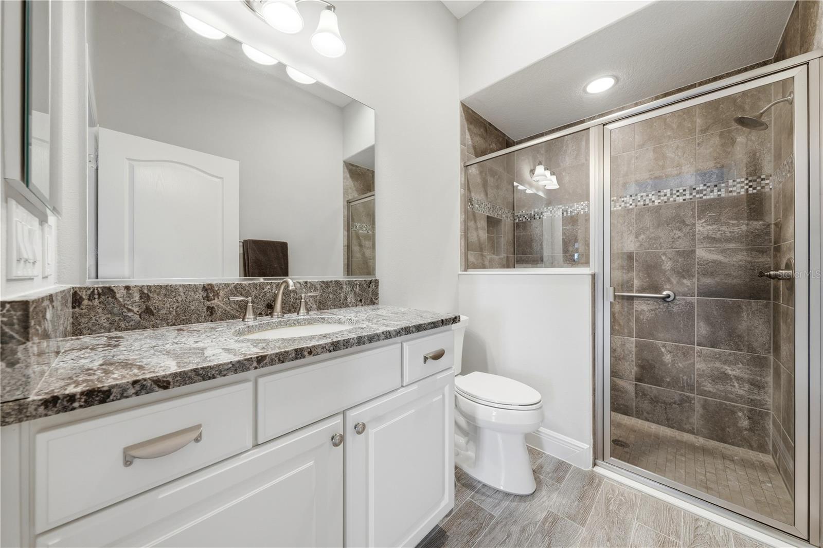 VILLAGES OF FRUITLAND PARK UNIT NO 33 - Residential