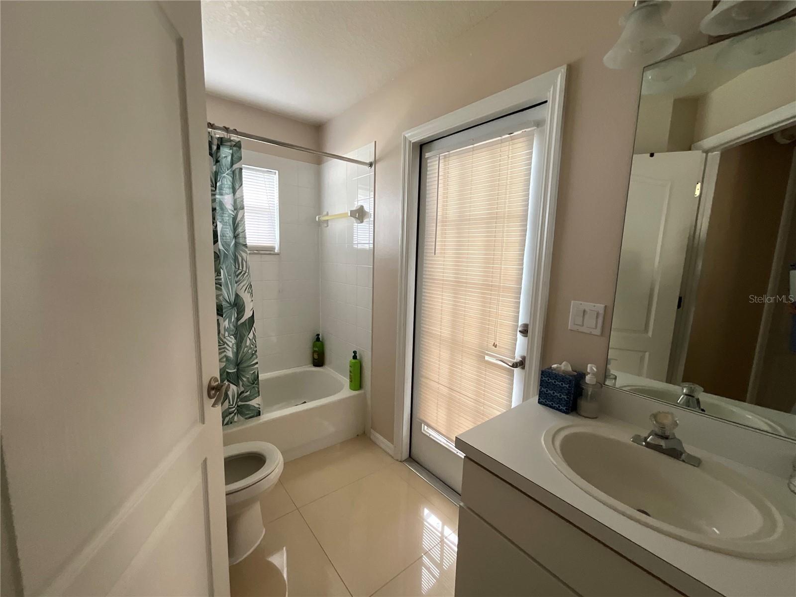 MEADOW BROOK UNIT 4C - Residential Lease