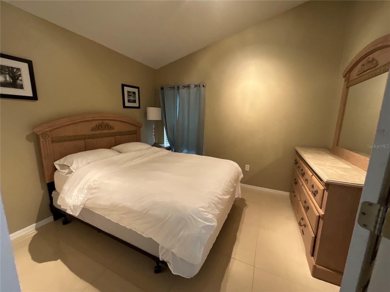 MEADOW BROOK UNIT 4C - Residential Lease