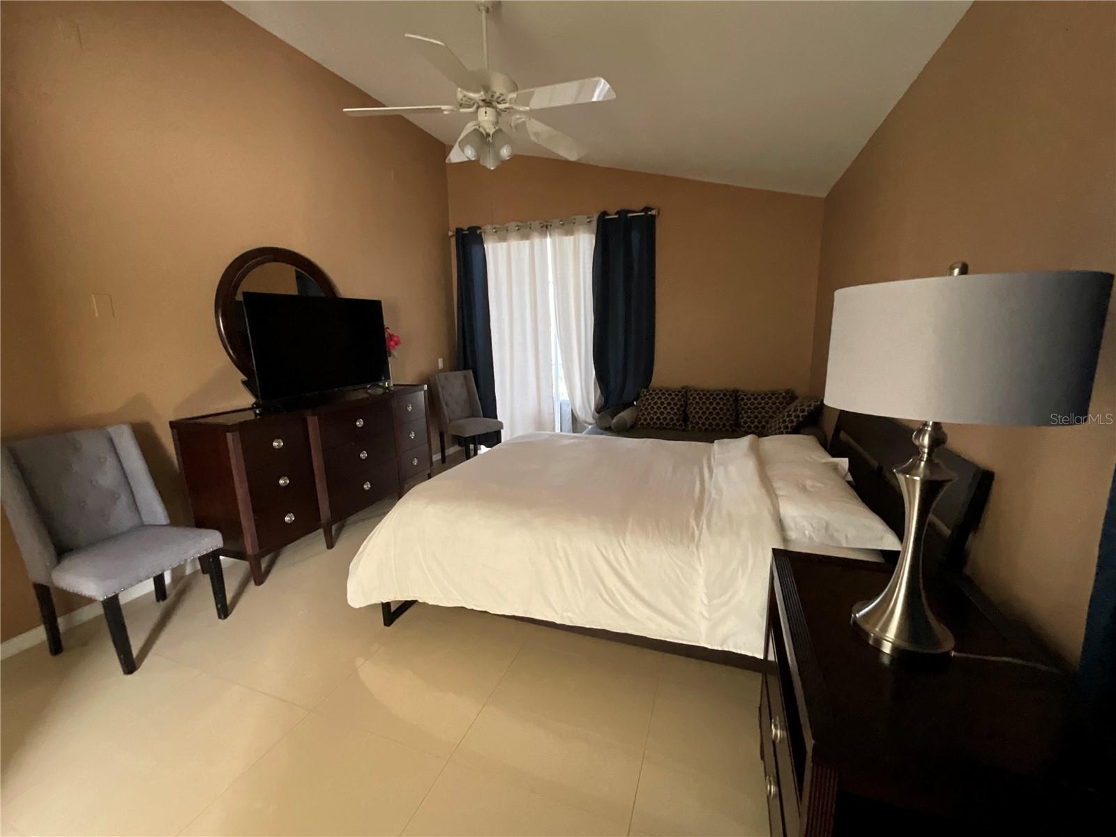 MEADOW BROOK UNIT 4C - Residential Lease