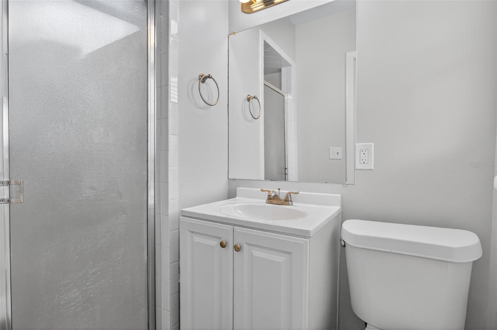 DOVER SHORES EIGHTH ADD - Residential